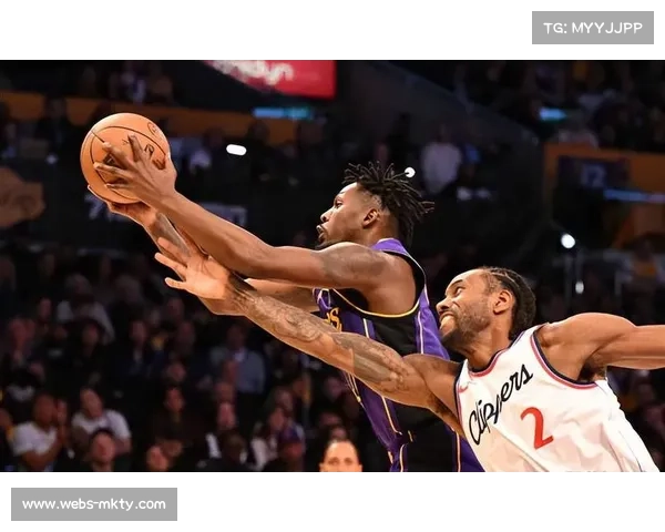 湖人锋线核心状态回暖强势复苏进攻端展现统治力